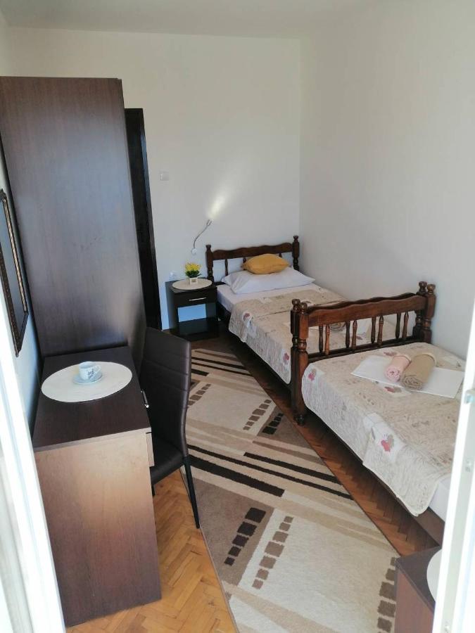 Apartment Olimp Ulcinj Exteriör bild